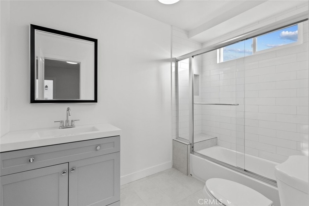 6661 1/2 Beck Avenue - Photo 19