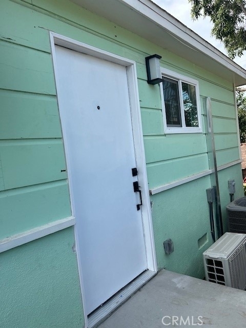 4568 Edgewood Place - Photo 0