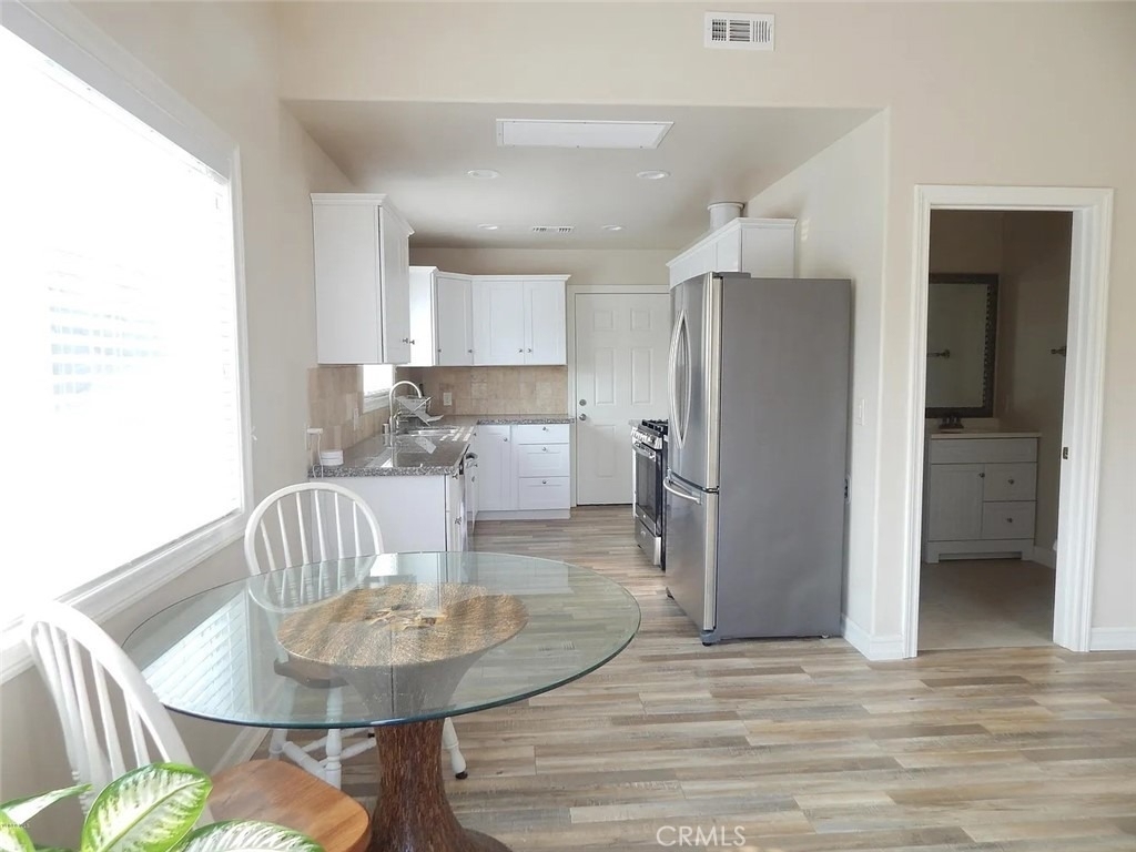 3028 Wauneta - Photo 6