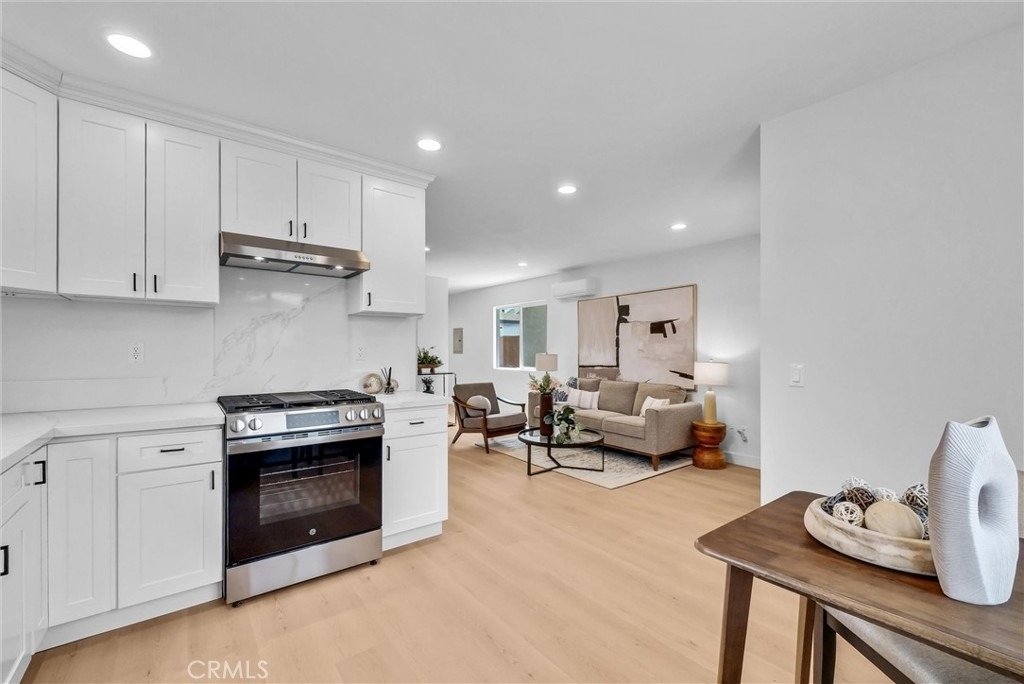 2305 Sesmas Street - Photo 33