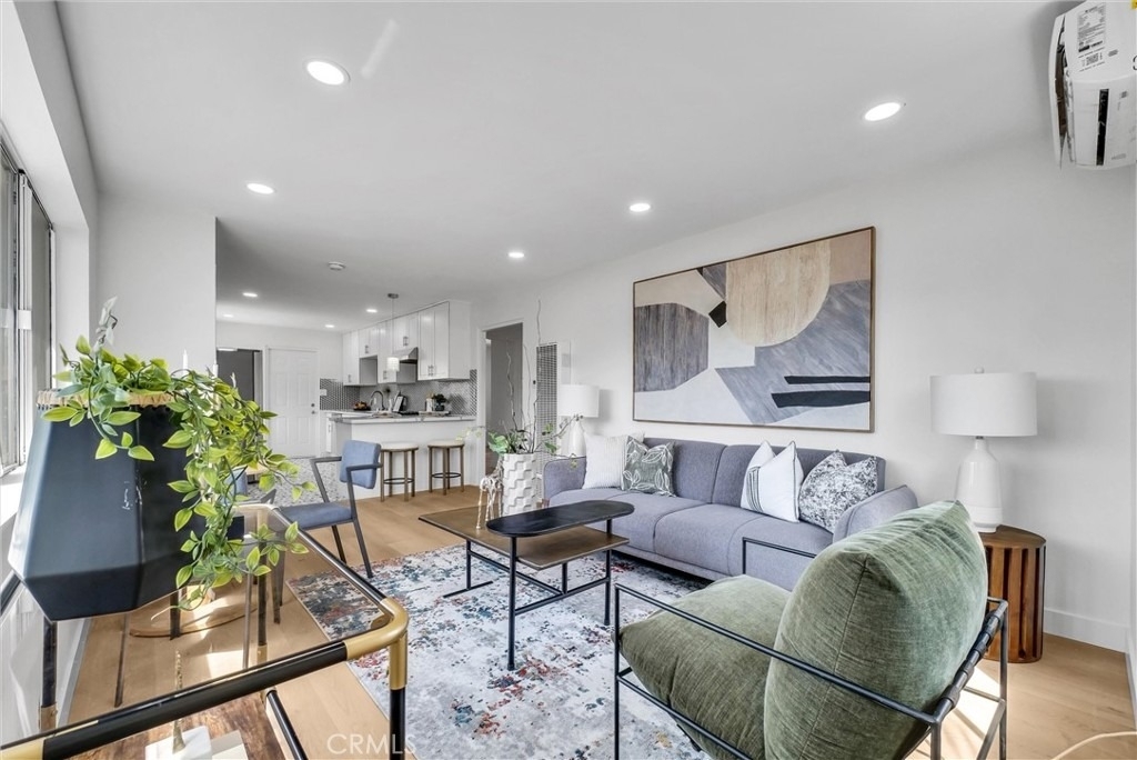 2305 Sesmas Street - Photo 8