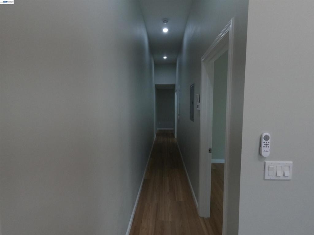720 Foothill Blvd - Photo 3
