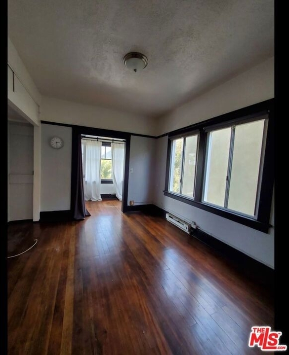 30 Dudley Avenue - Photo 0