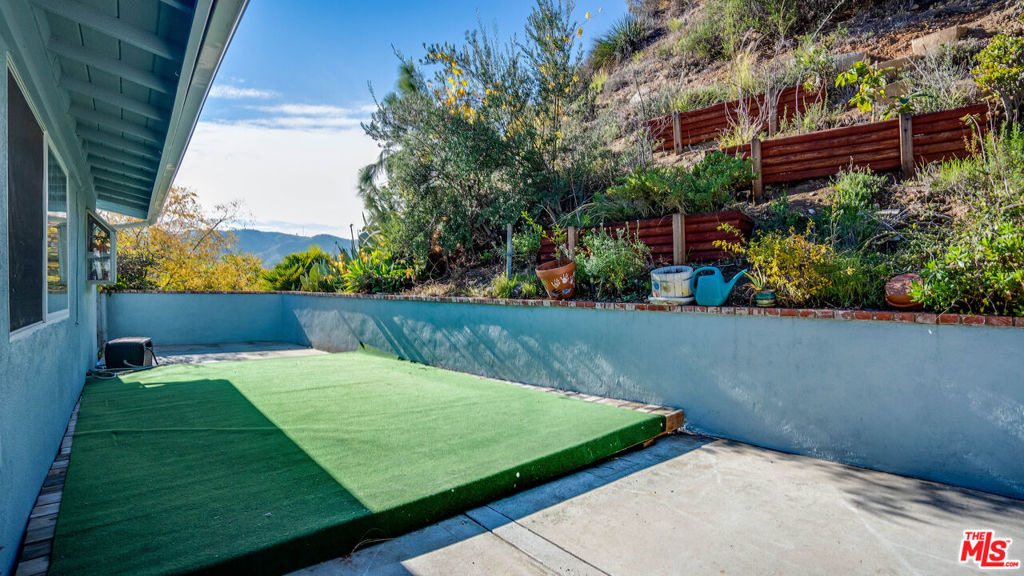 9631 Crystal View Drive - Photo 2