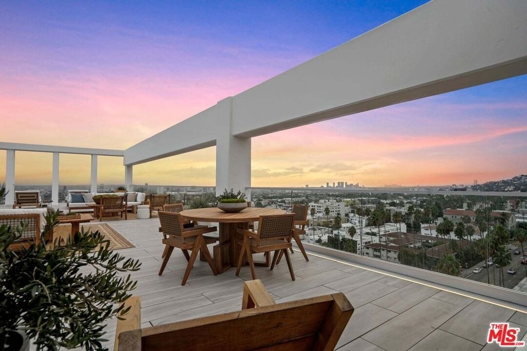 7135 Hollywood Boulevard - Photo 5