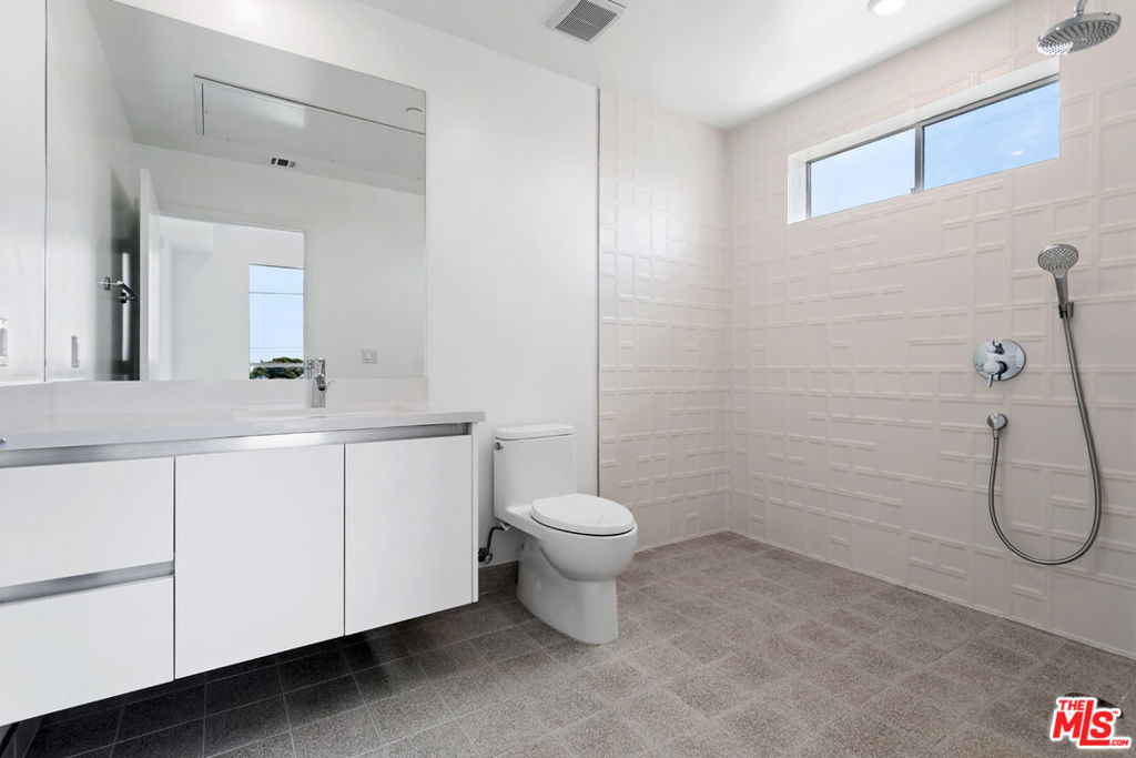 1650 Sawtelle Boulevard - Photo 5