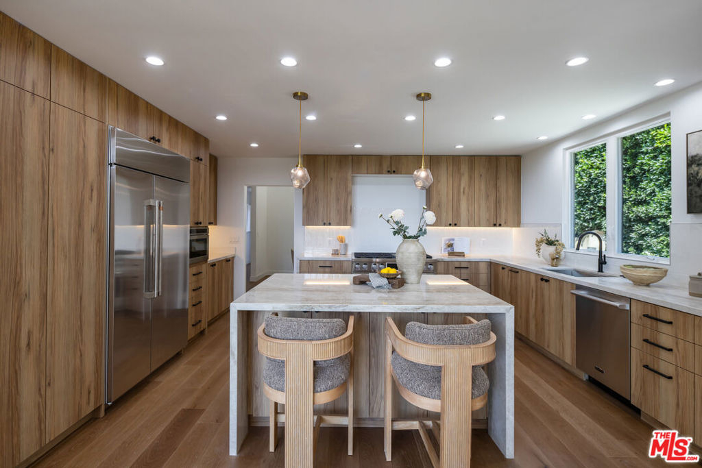 992 Napoli Drive - Photo 7