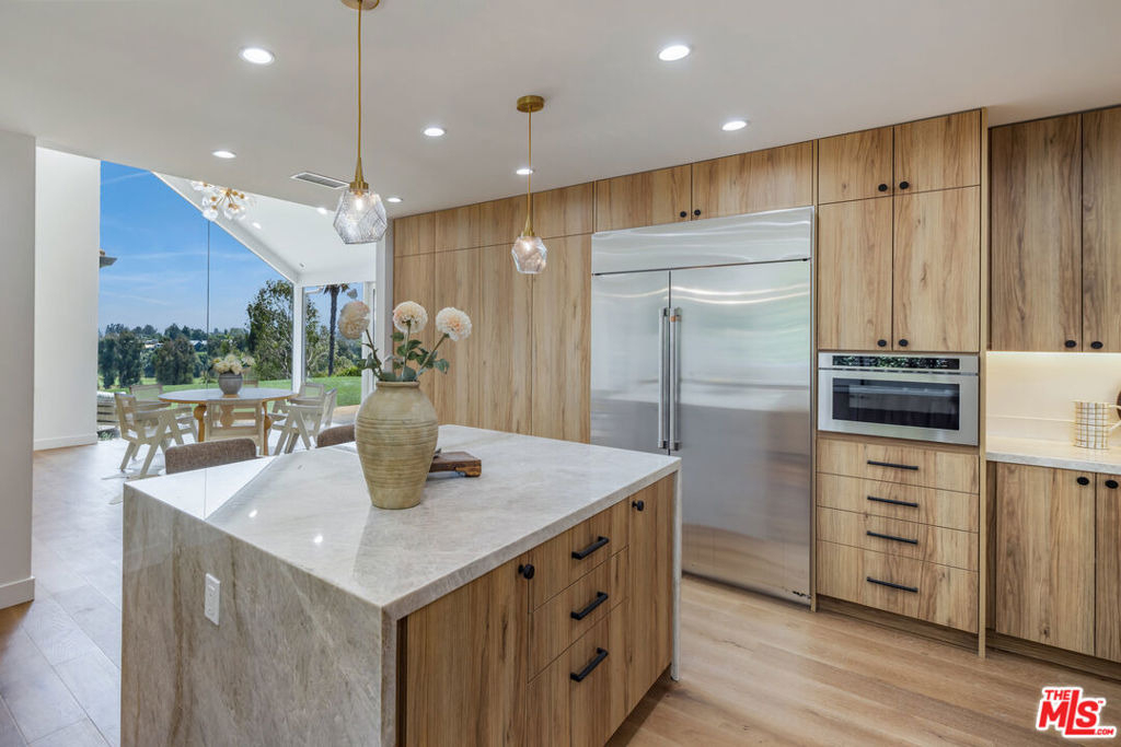 992 Napoli Drive - Photo 8