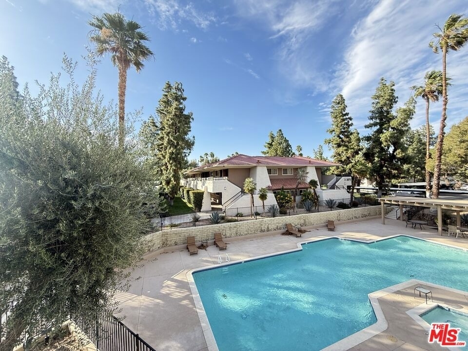 2857 N Los Felices Road - Photo 11