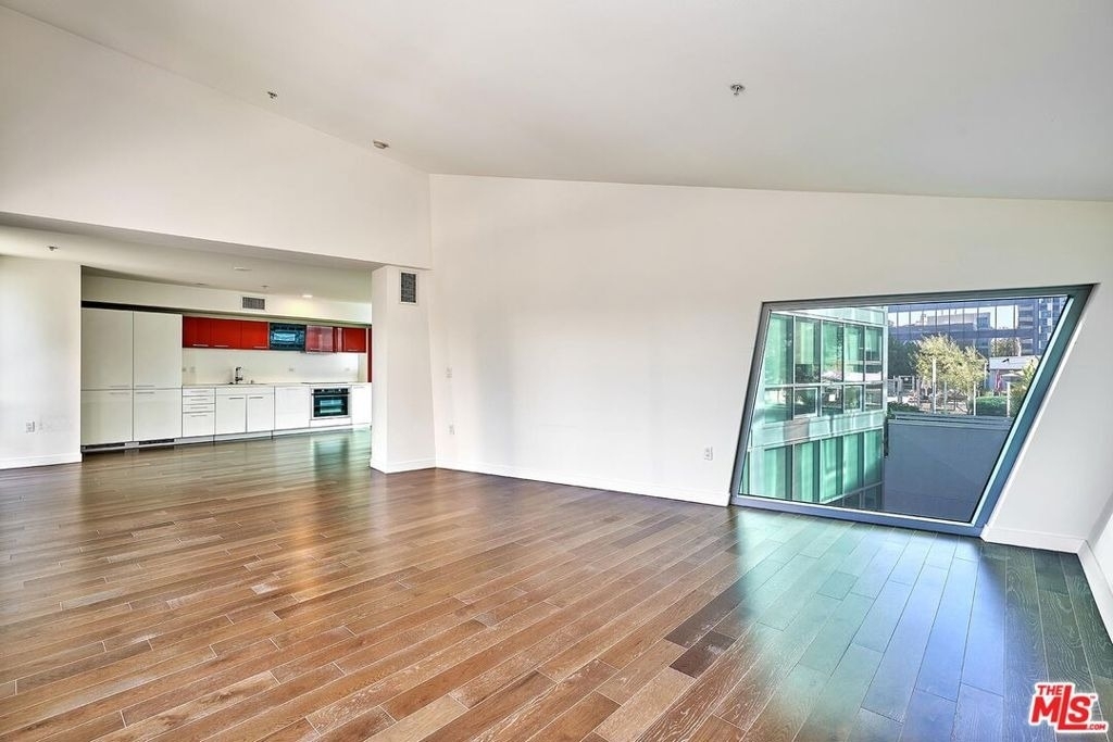 901 S Flower Street - Photo 25