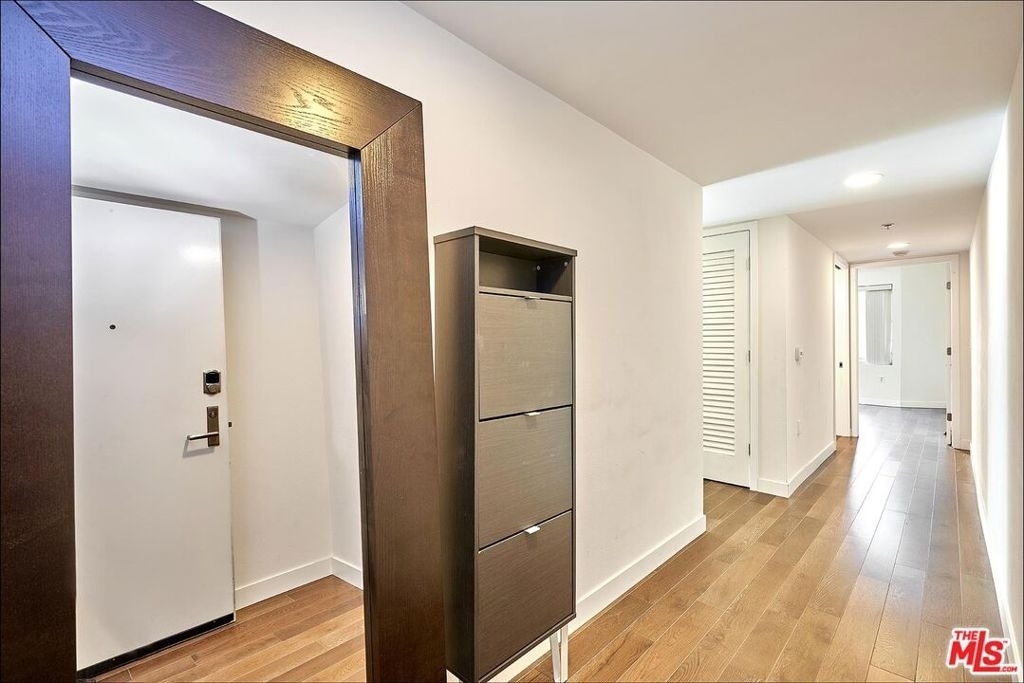901 S Flower Street - Photo 12