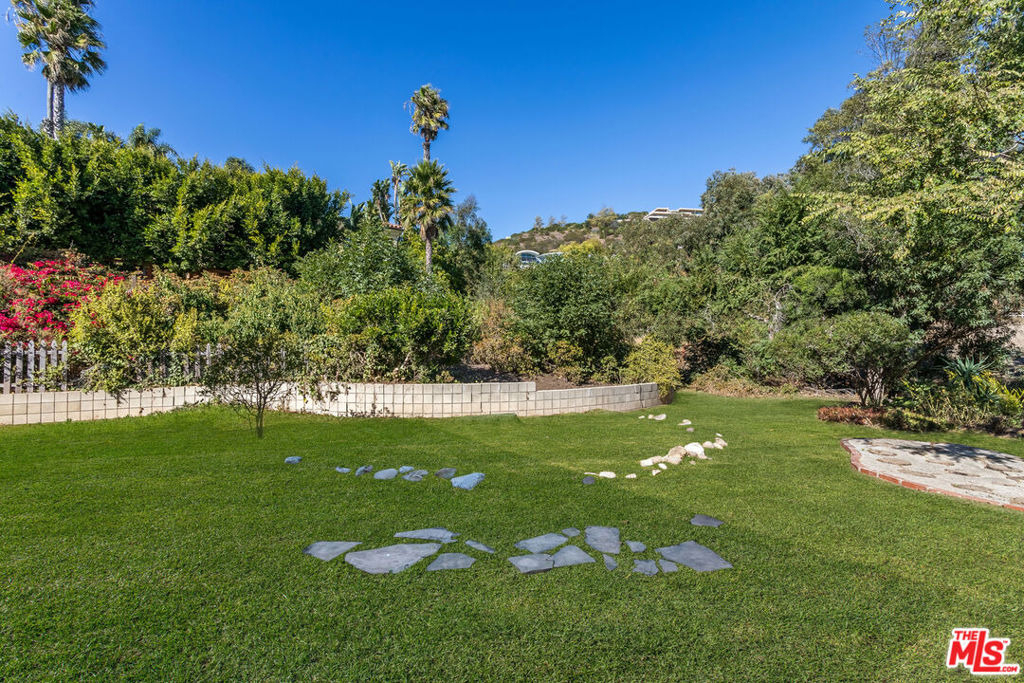 27349 1/2 Pacific Coast Highway - Photo 41