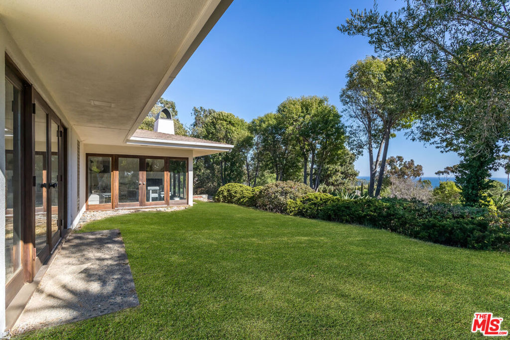 27349 1/2 Pacific Coast Highway - Photo 40
