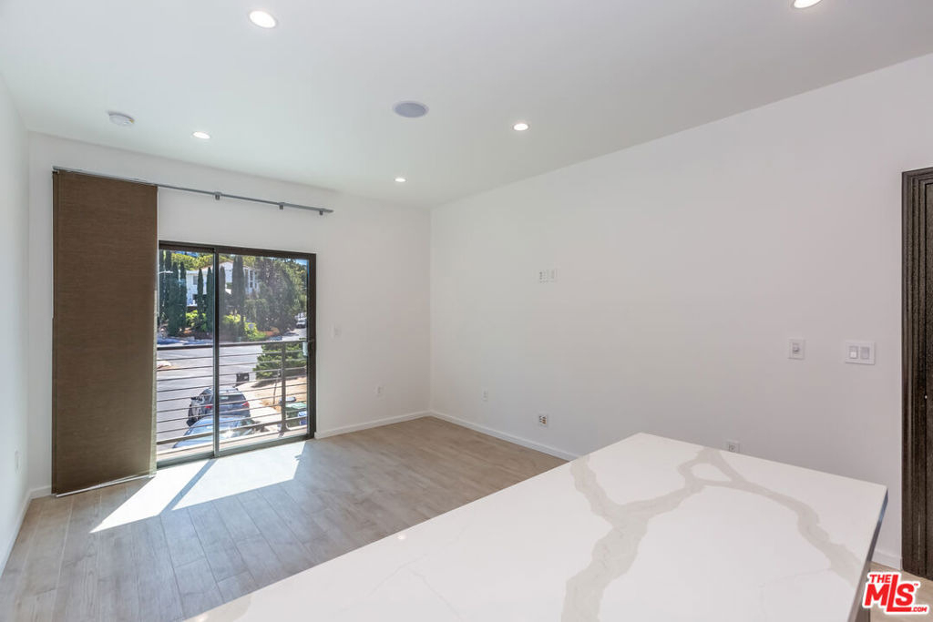 8012 Zeus Dr - Photo 11