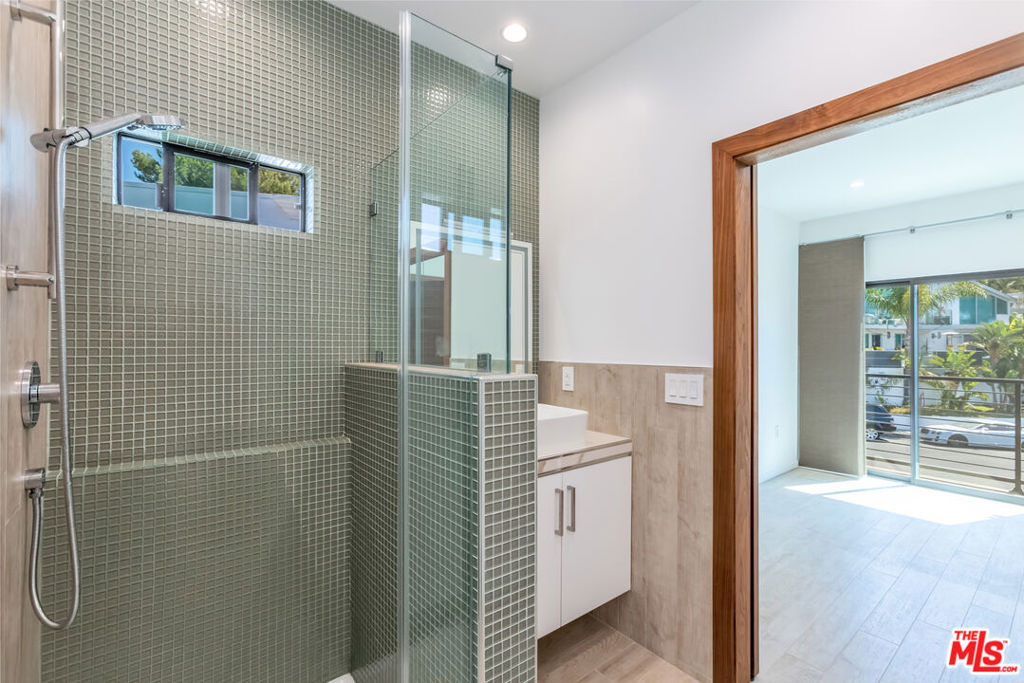 8012 Zeus Dr - Photo 26