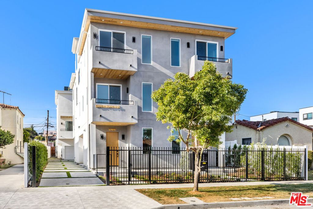 5225 W 20th Street - Photo 12