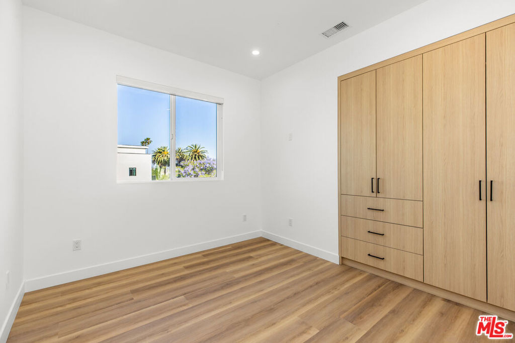 5223 W 20th Street - Photo 16
