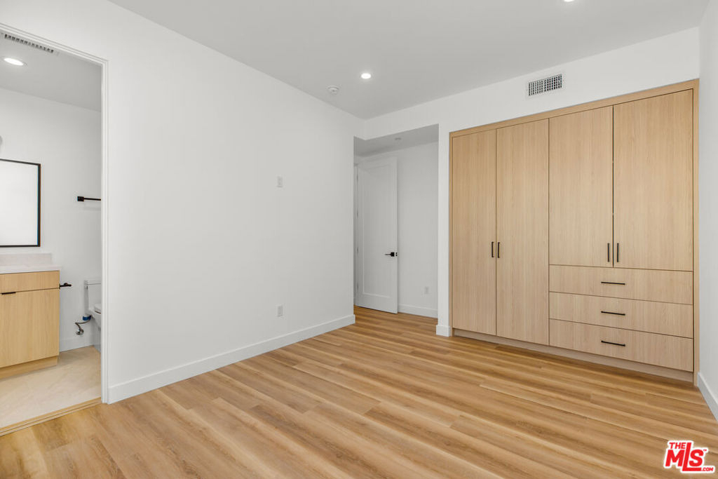 5223 W 20th Street - Photo 14