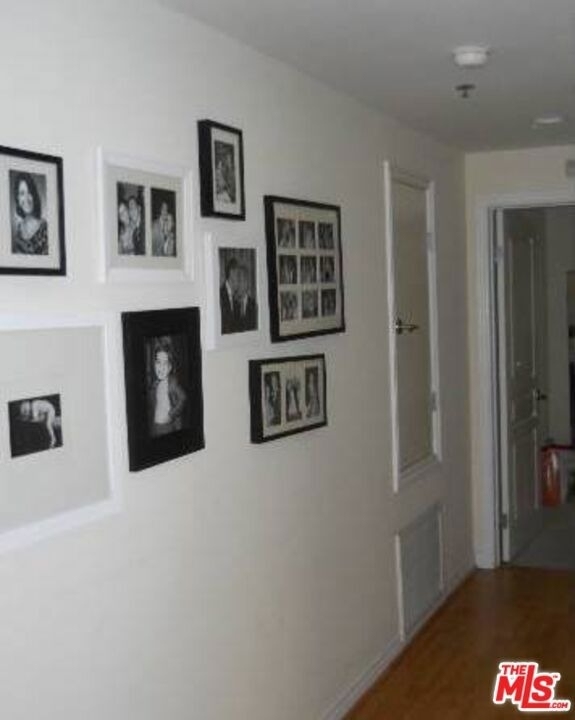 10633 Eastborne Avenue - Photo 24