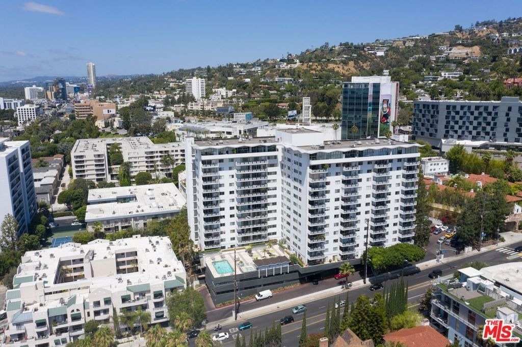 1155 N La Cienega Boulevard - Photo 26