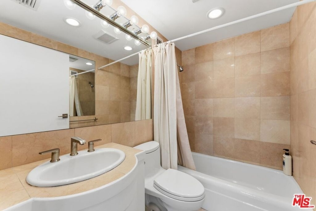 1155 N La Cienega Boulevard - Photo 13