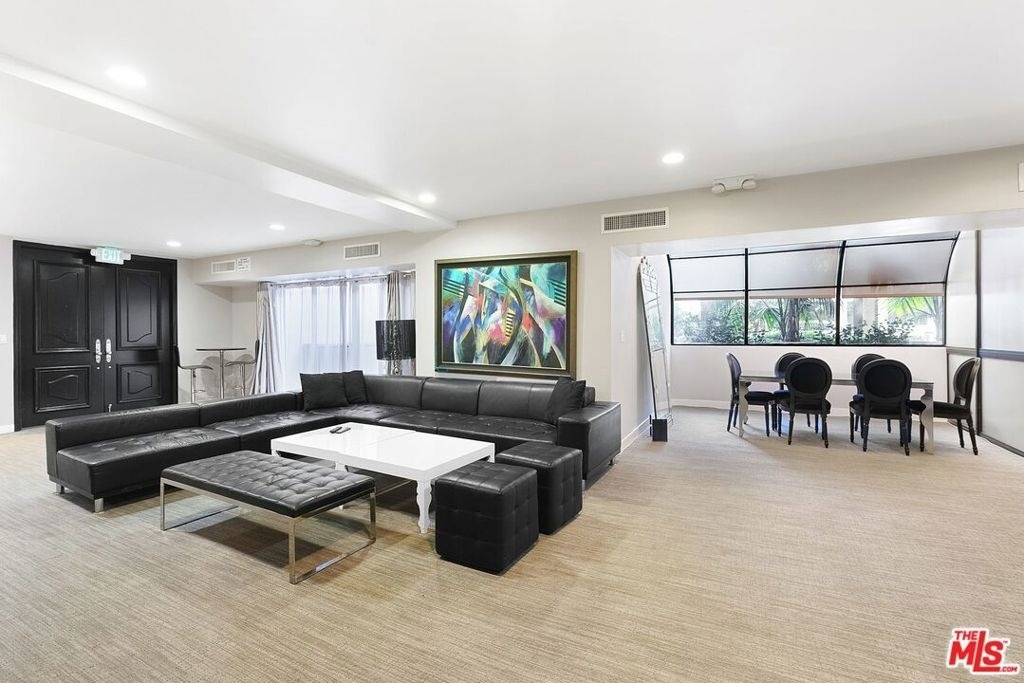 1155 N La Cienega Boulevard - Photo 20