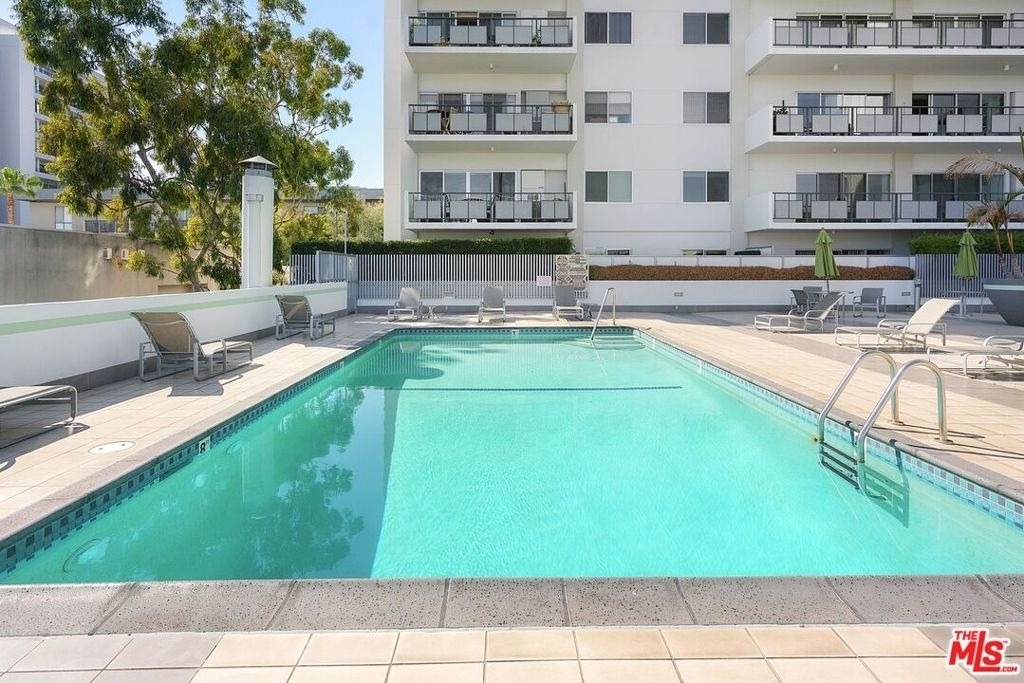 1155 N La Cienega Boulevard - Photo 15