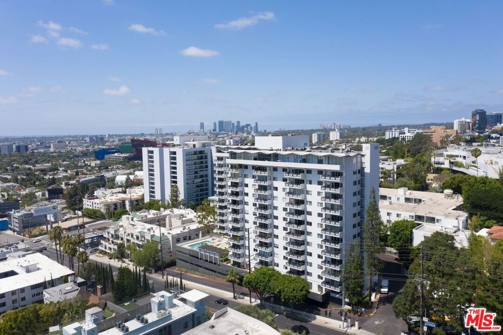 1155 N La Cienega Boulevard - Photo 24