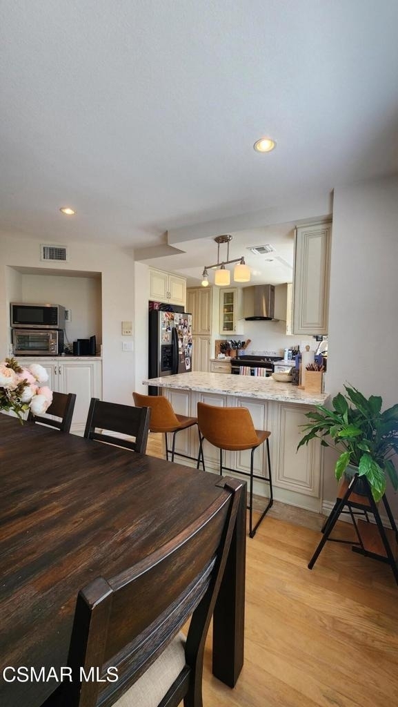 644 Warwick Avenue - Photo 9