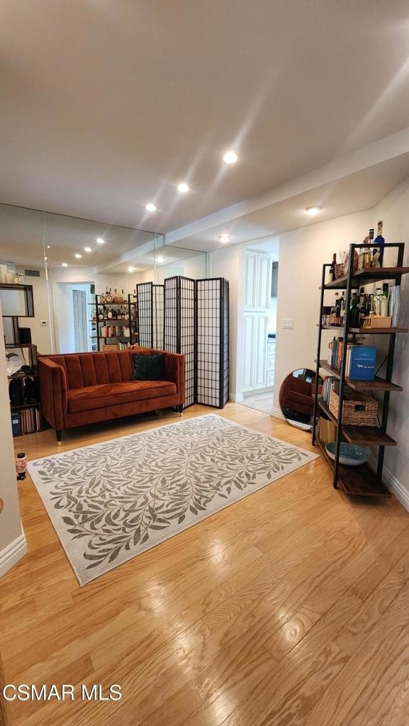 644 Warwick Avenue - Photo 6