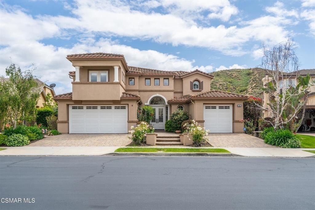 3194 Sunset Hills Boulevard - Photo 1