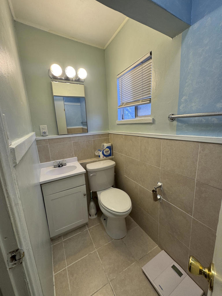 6746 Adobe Road - Photo 4