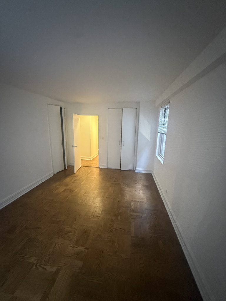 888 8th Avenue - Photo 7