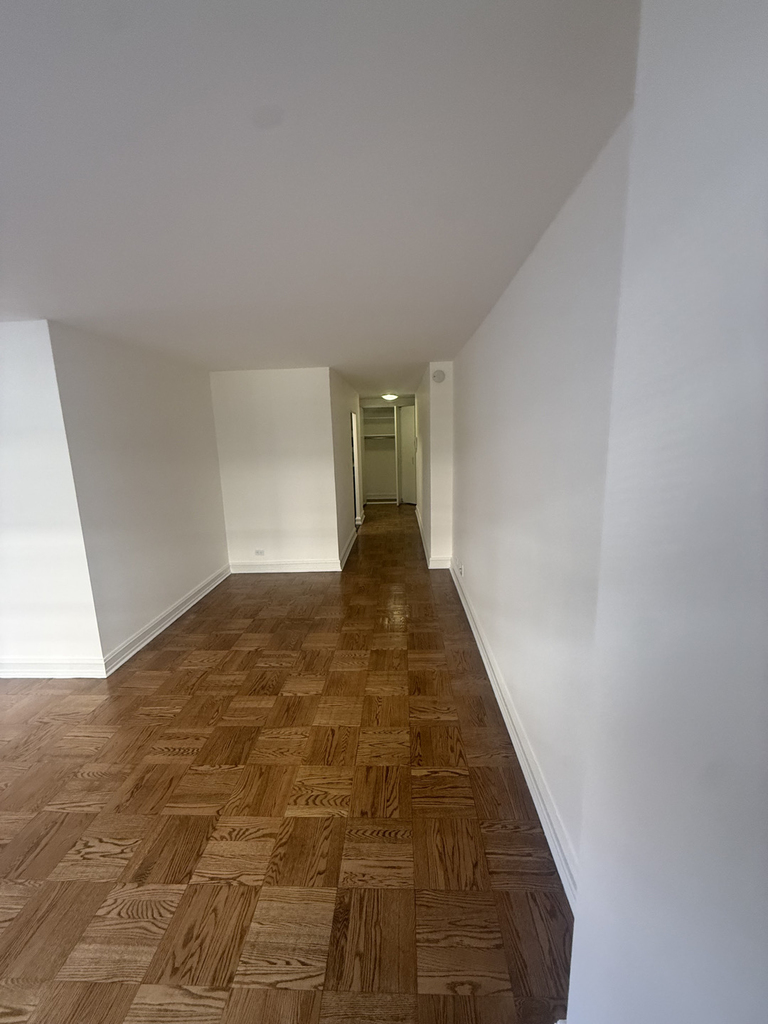 888 8th Avenue - Photo 10