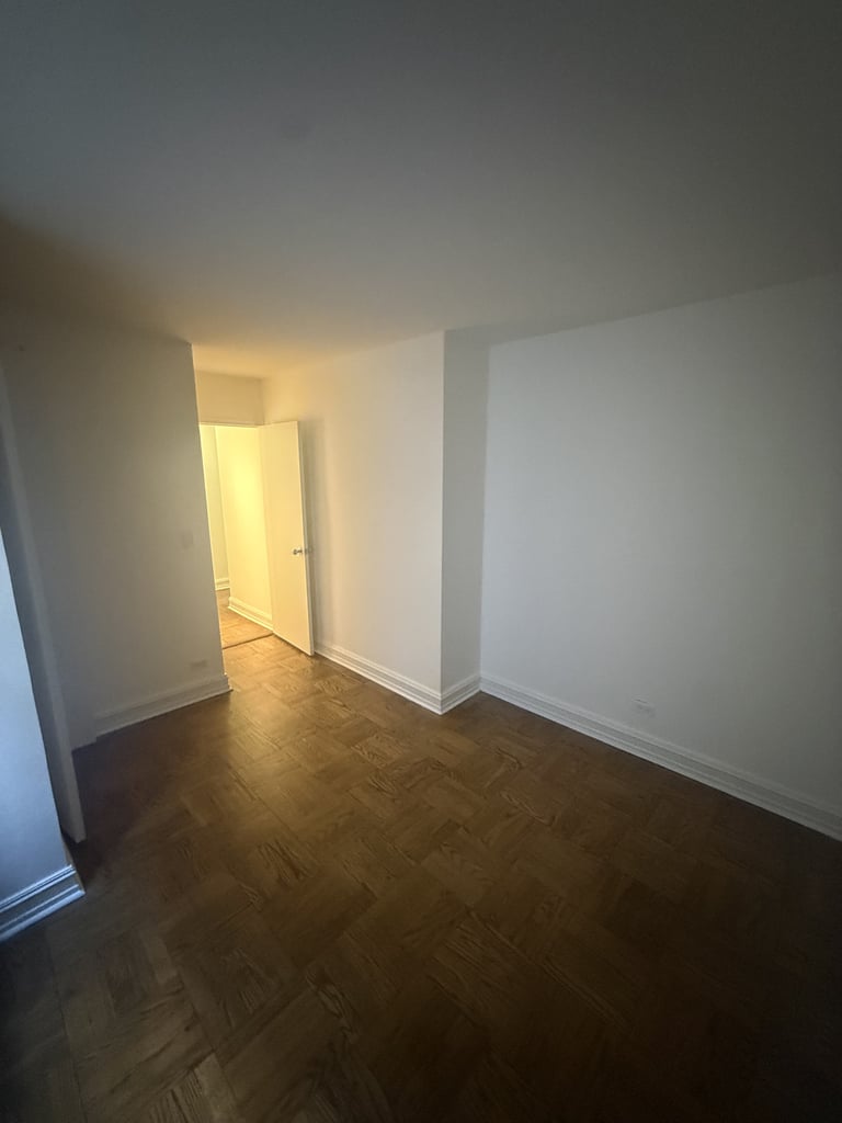 888 8th Avenue - Photo 8