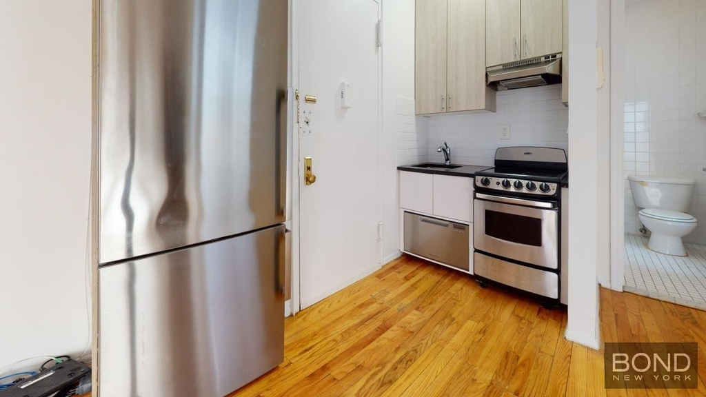 28 king street  - Photo 2