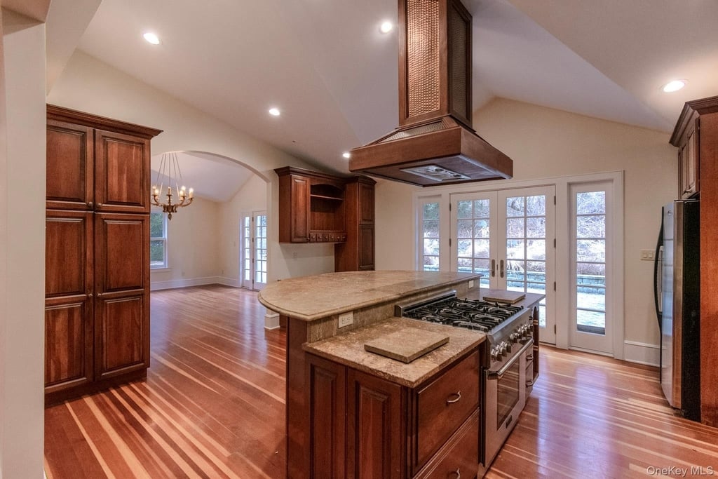54 E Lake Stable Road - Photo 8