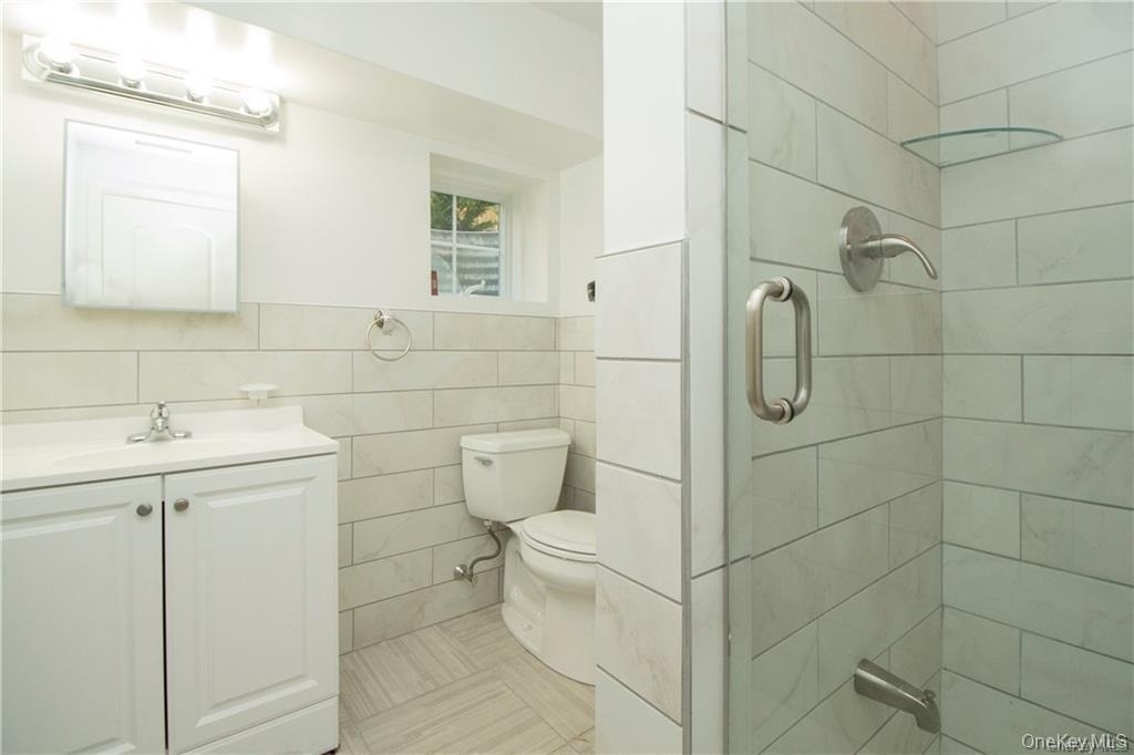94 Thatcher Avenue - Photo 16