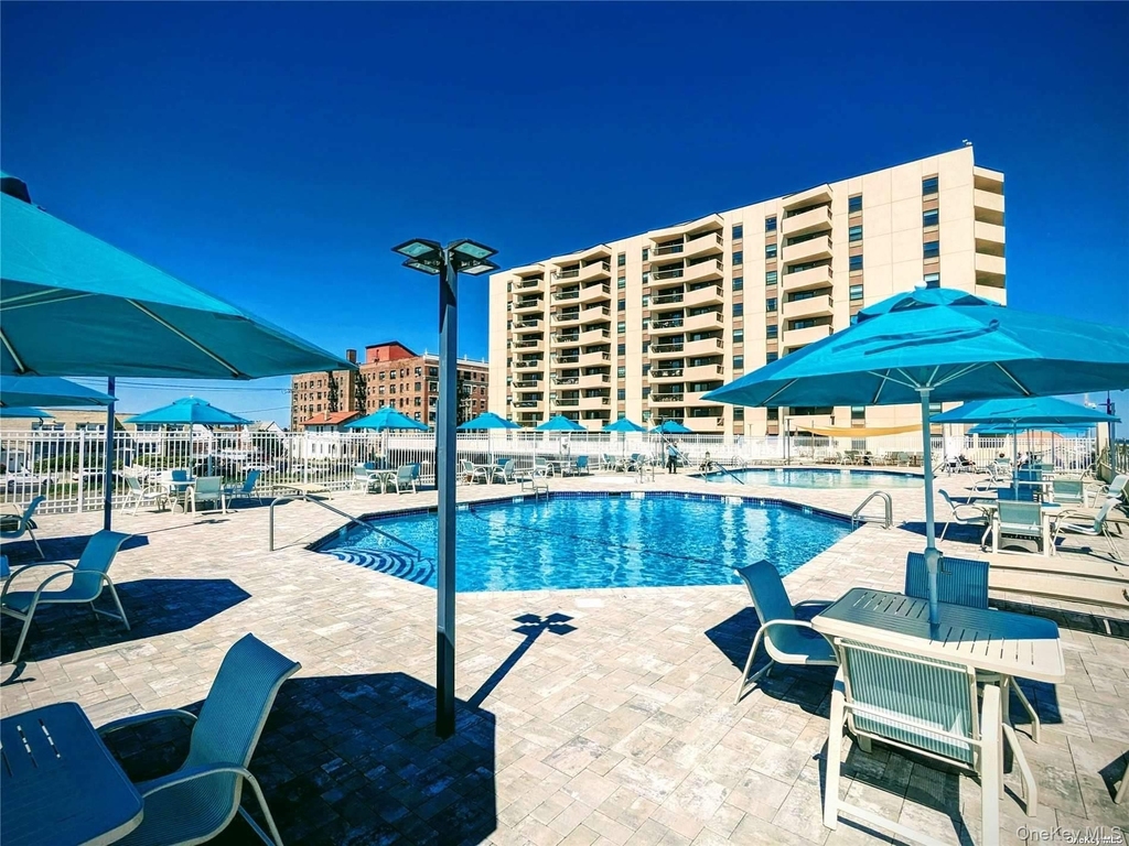 360 Shore Road - Photo 12