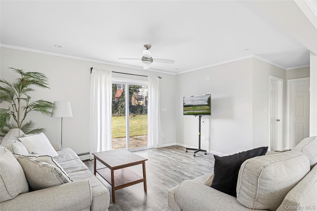 22 Shelter Lane - Photo 5