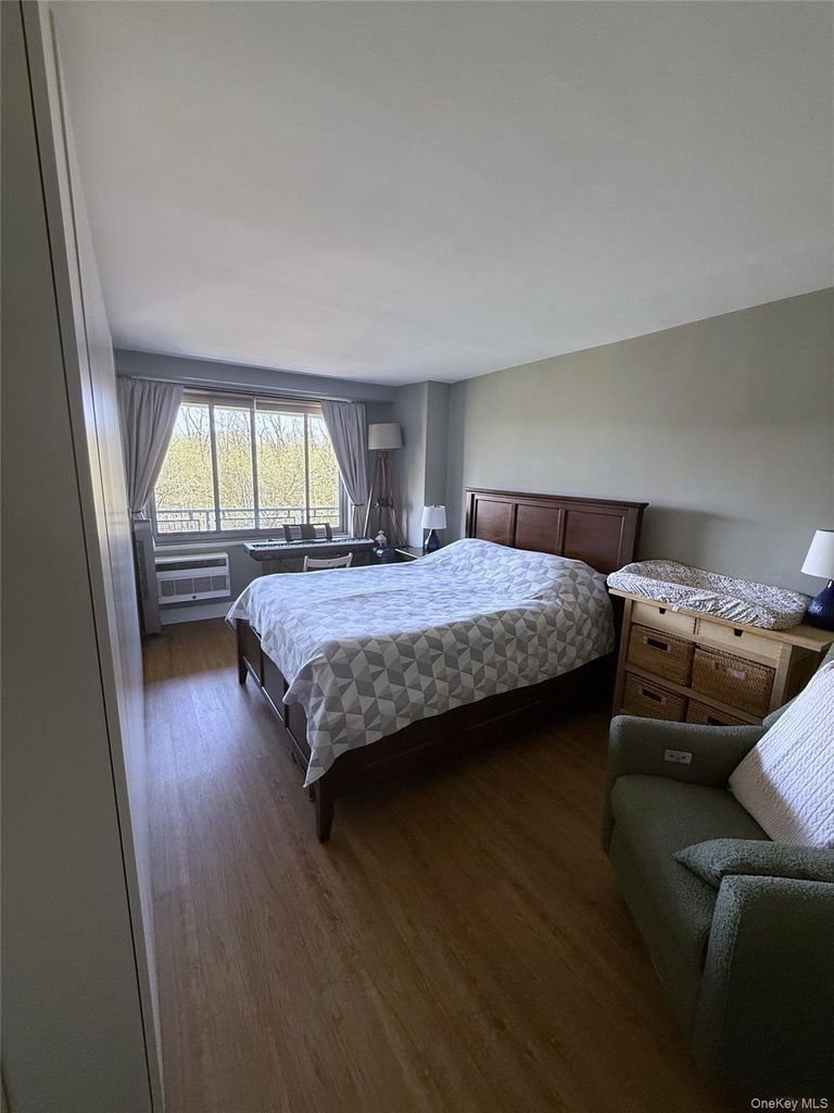 220-55 46th Avenue - Photo 8