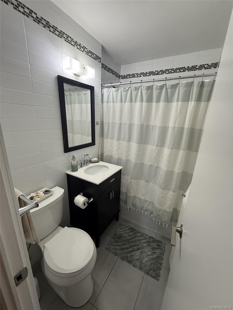 220-55 46th Avenue - Photo 7