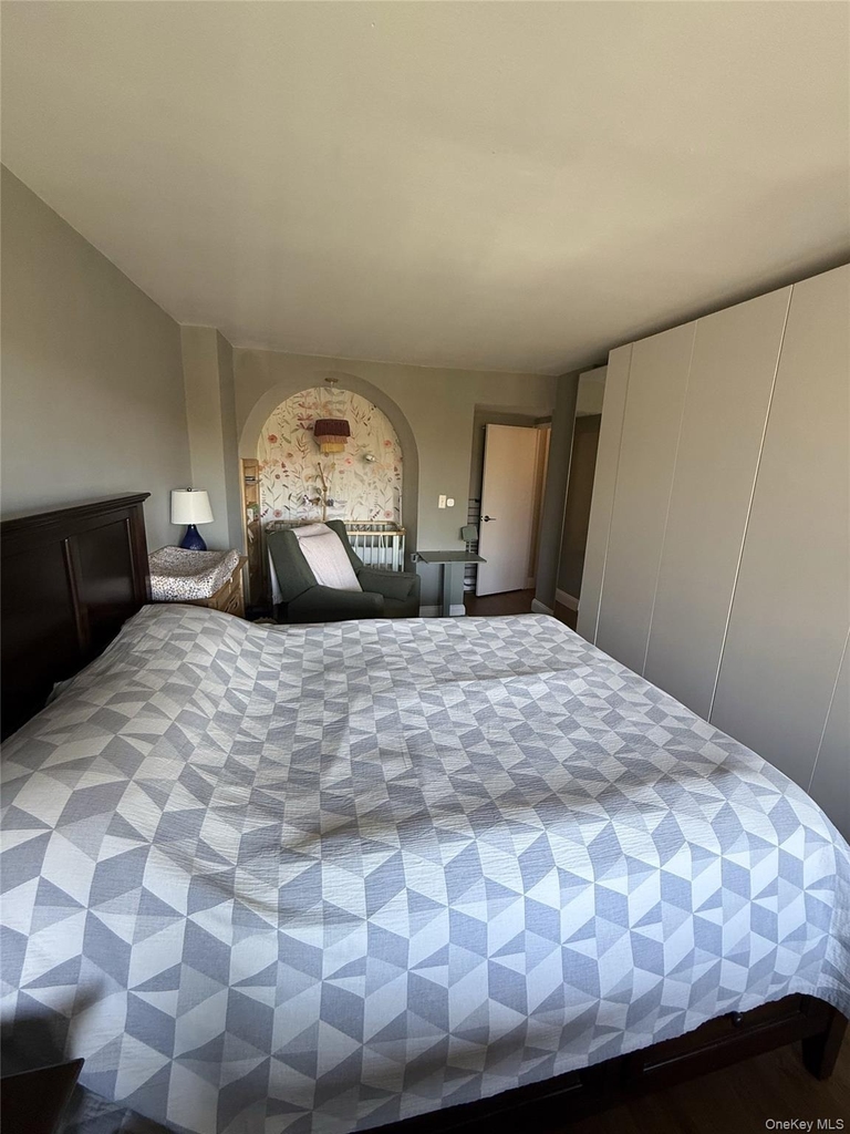220-55 46th Avenue - Photo 9