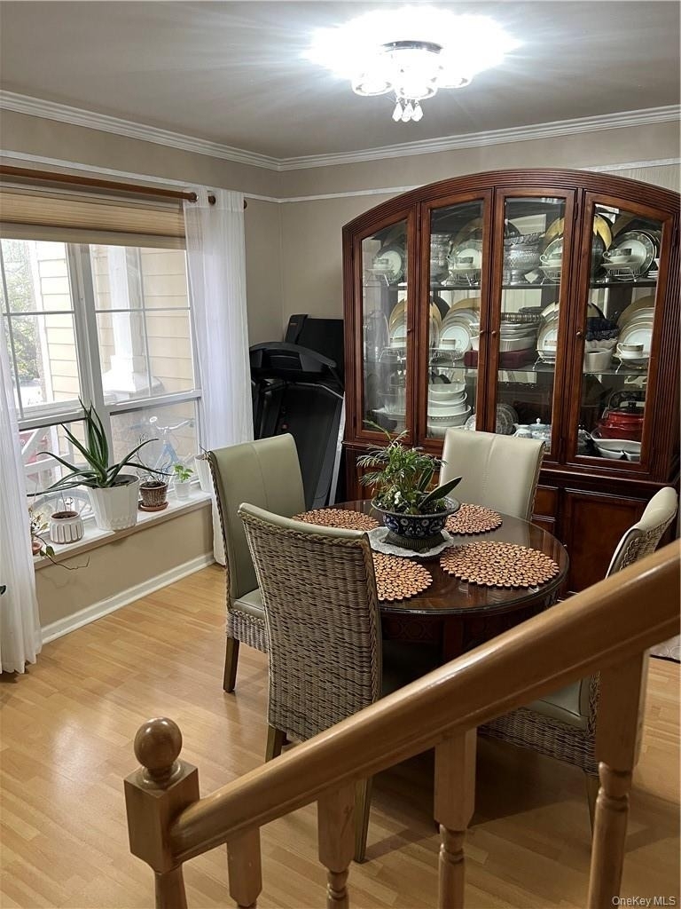 6 Taconic Street - Photo 4