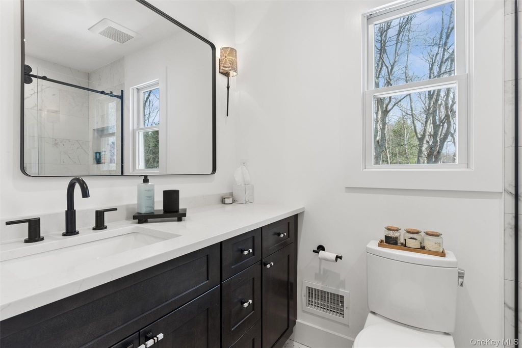 502 Springs Fireplace Road - Photo 17