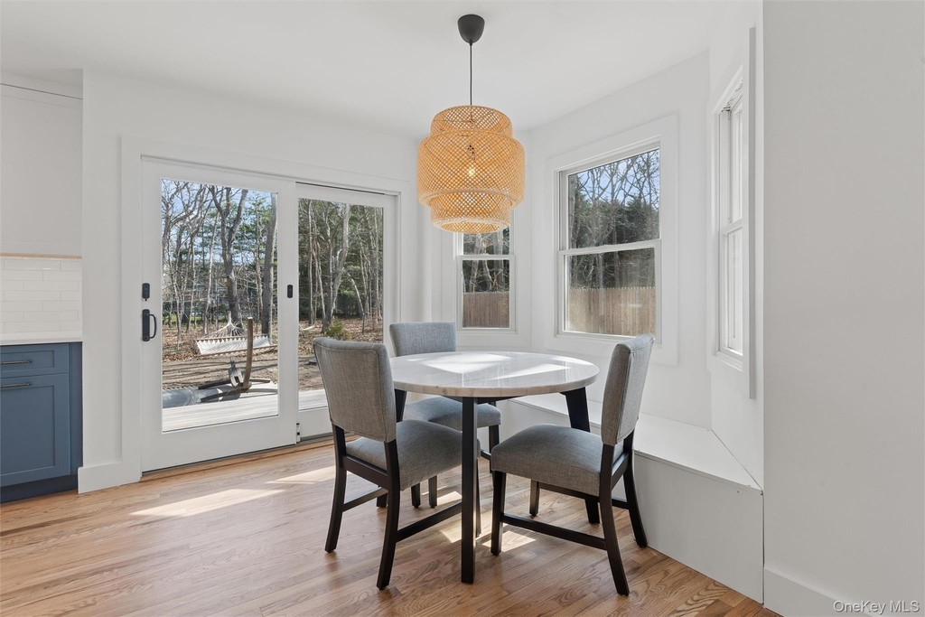502 Springs Fireplace Road - Photo 4