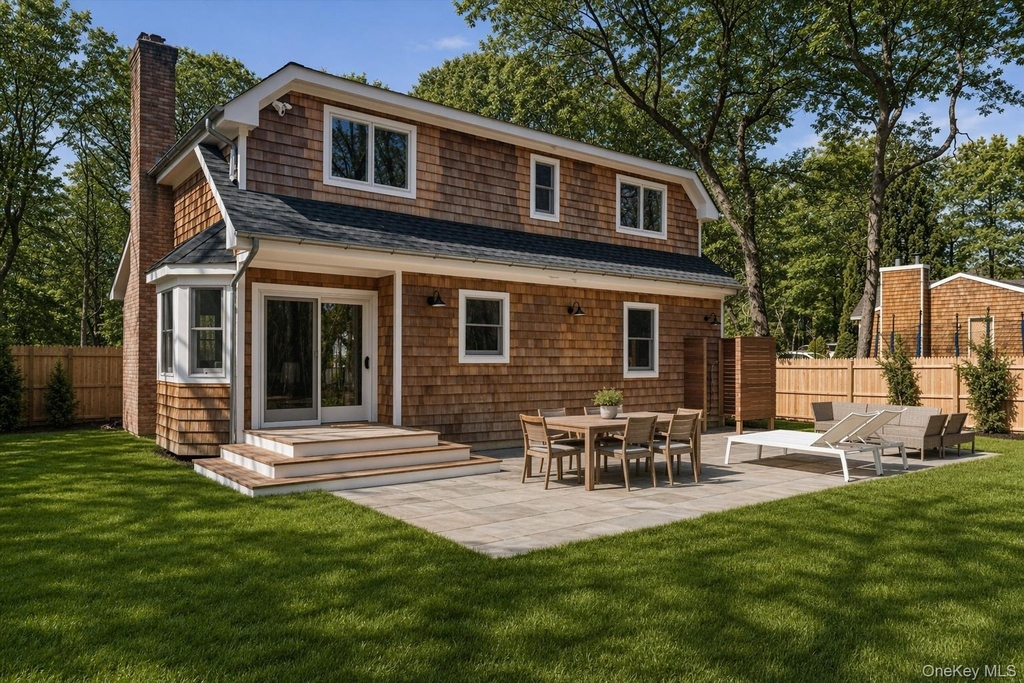 502 Springs Fireplace Road - Photo 1