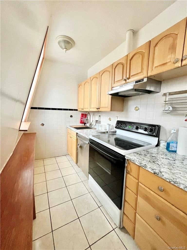 210 Union Avenue - Photo 12
