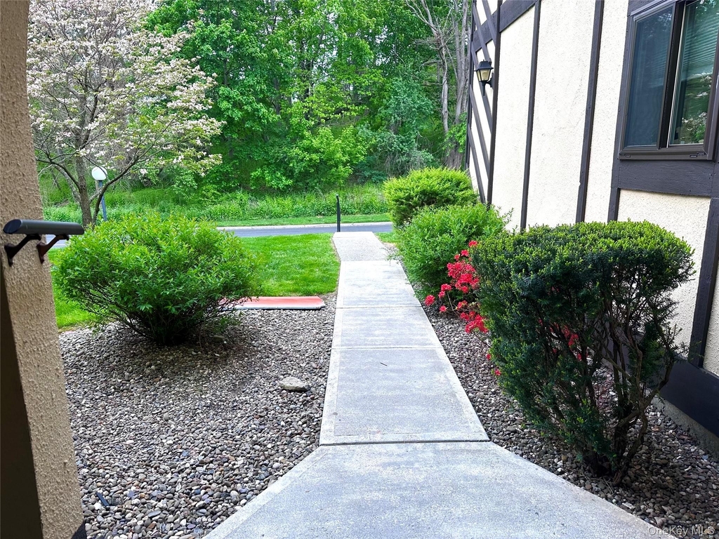 3 Loudon Drive - Photo 1