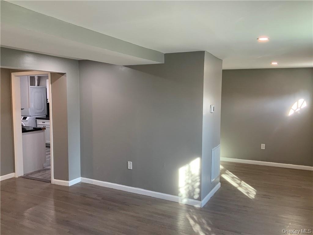 754 Broadway - Photo 8